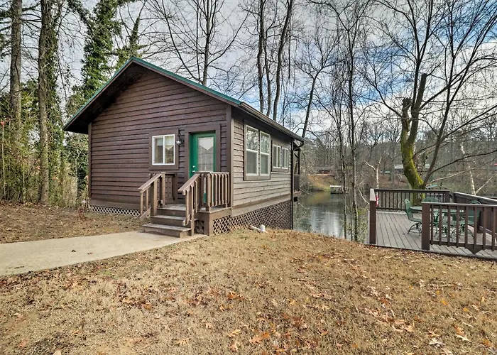 Cozy Heber Springs Cabin With Deck And Dock!