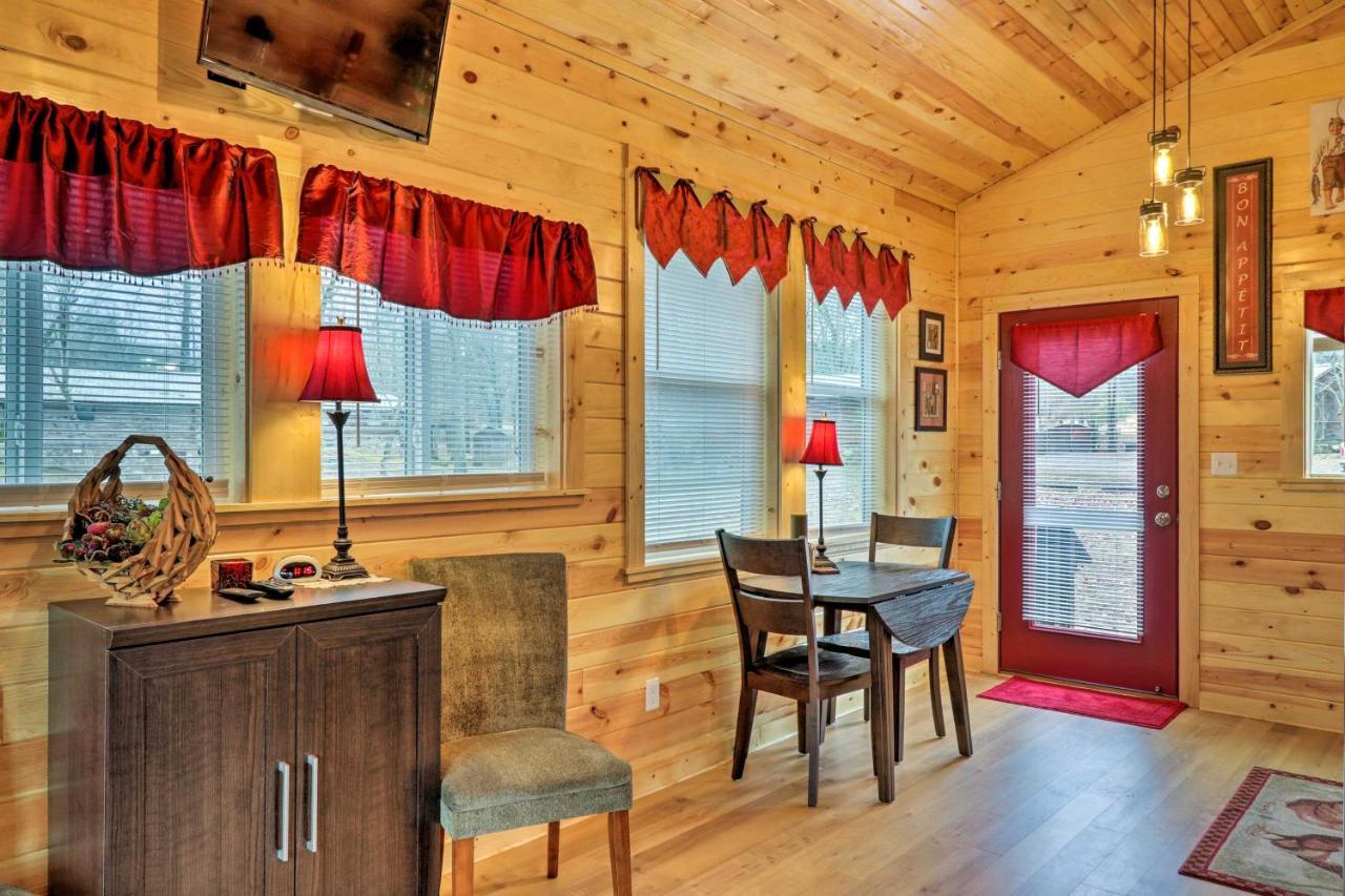 Cozy With Deck And Dock! * Heber Springs