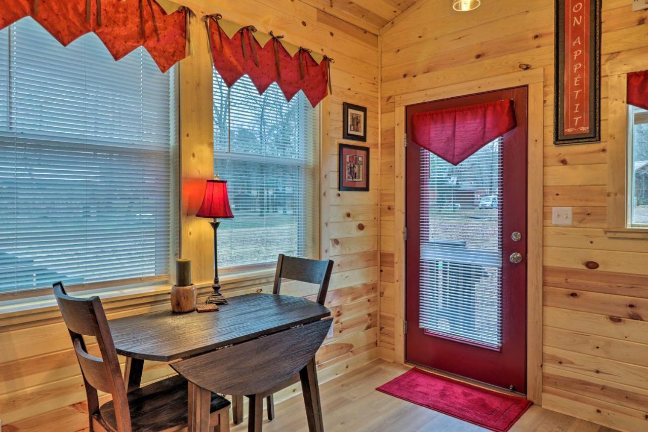 Cozy With Deck And Dock! Apartment Heber Springs
